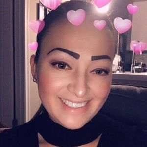 Meet your Posher, Aurora